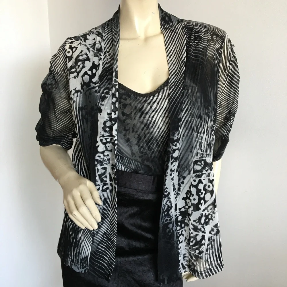 Lynn Richie Silver tank top and matching cardigan set - Picture 1 of 11